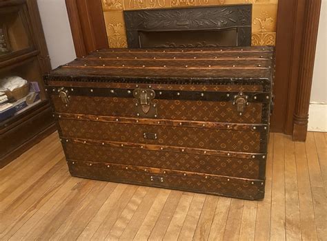 oldest louis vuitton trunk